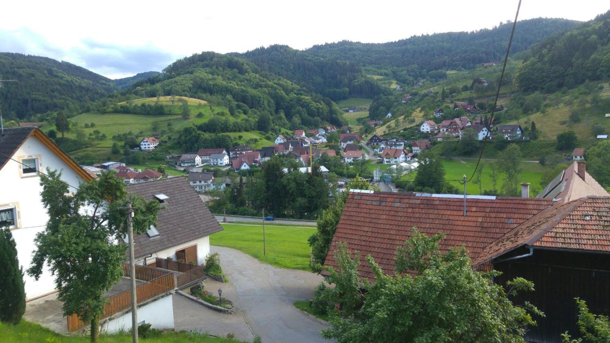 Ferienwohnung Haus am Schroffen Ottenhöfen im Schwarzwald Exterior foto