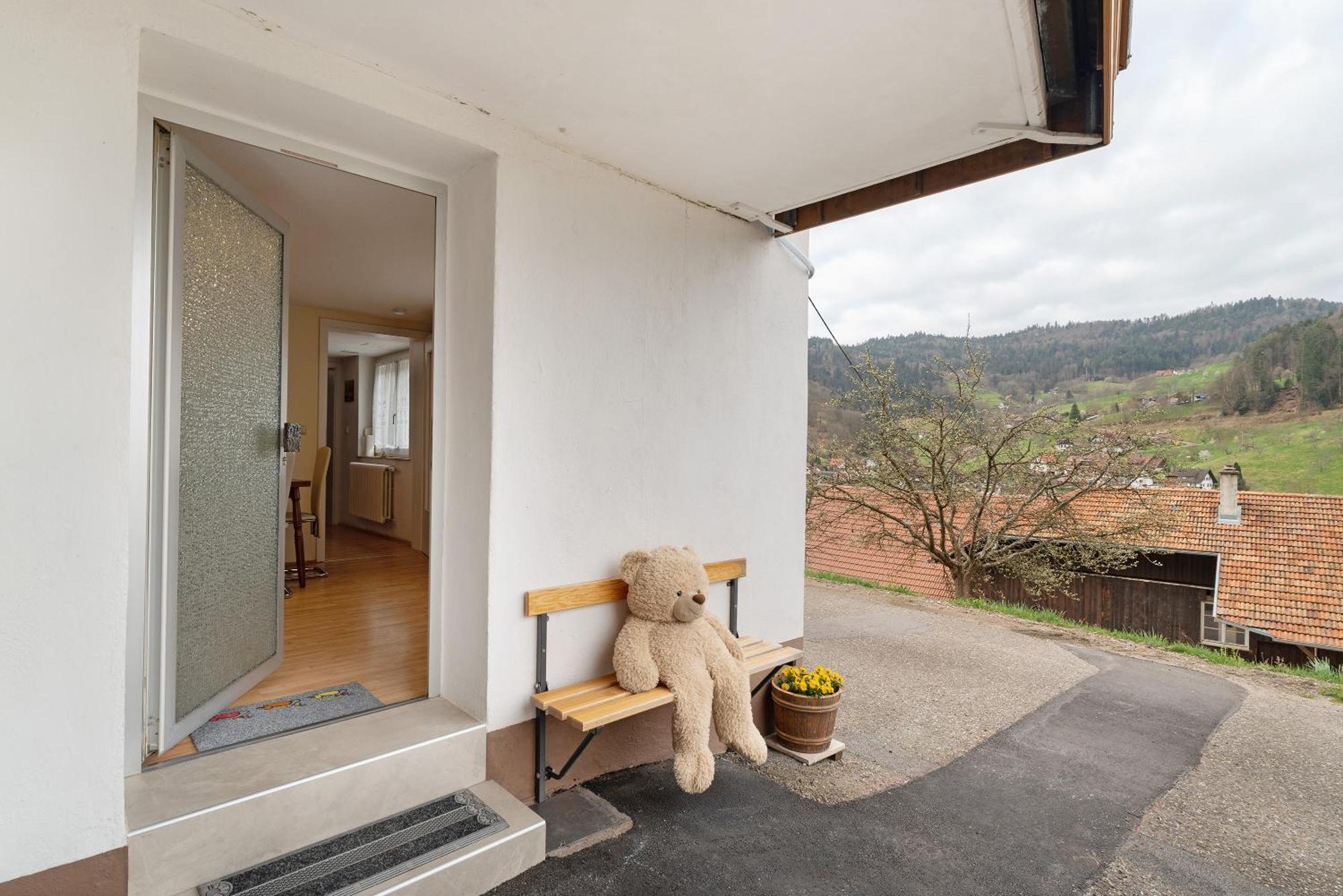 Ferienwohnung Haus am Schroffen Ottenhöfen im Schwarzwald Exterior foto